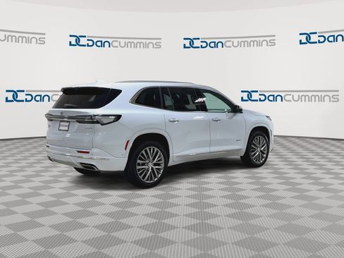 Used 2026 Buick Enclave Avenir w/ Super Cruise Package AWD/4WD image 8