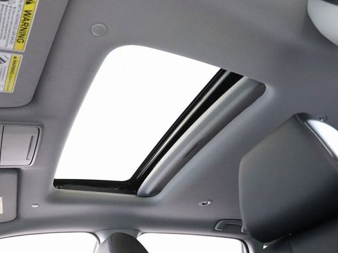 Used 2025 Acura ADX AWD image 24