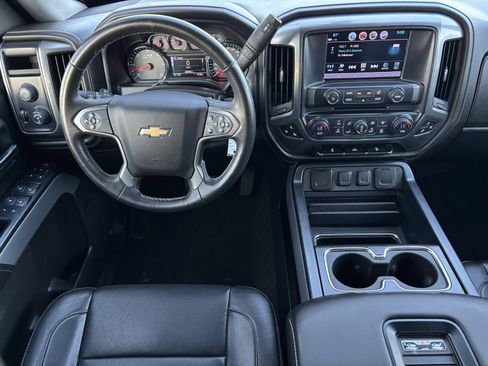 Used 2018 Chevrolet Silverado 1500 LTZ Z71 image 3