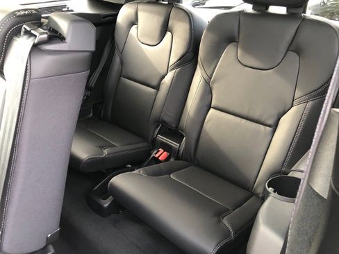 New 2026 Volvo XC90 B6 Ultra w/ Protection Package Premier image 37