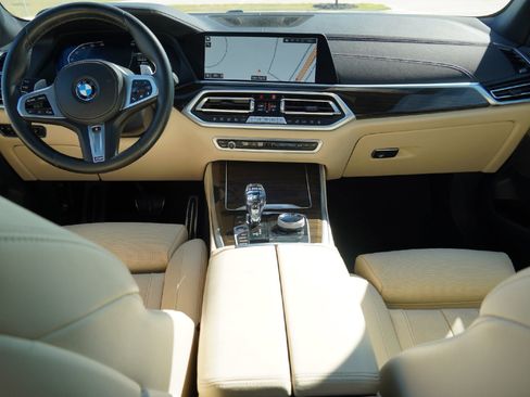 Used 2021 BMW X5 xDrive40i w/ M Sport Package image 27