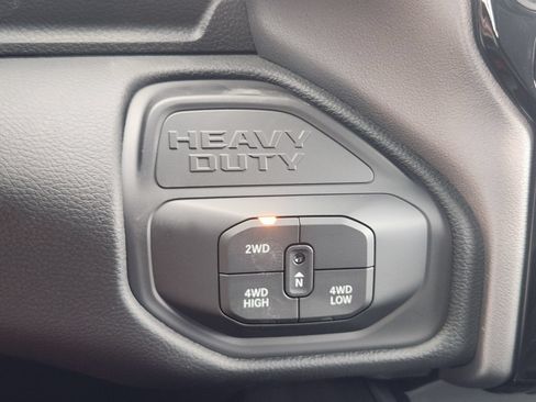 New 2027 RAM 2500 Laramie w/ Night Edition AWD/4WD image 19