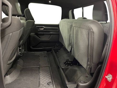 Used 2023 RAM 1500 Big Horn AWD/4WD image 30