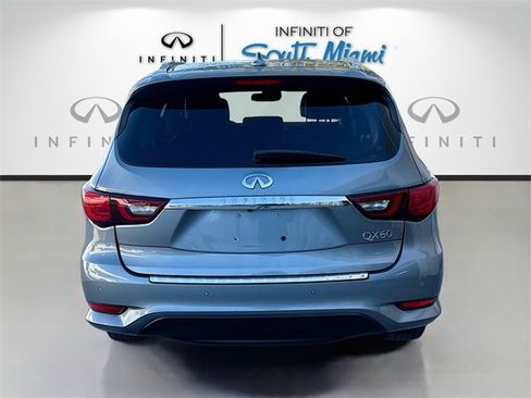 Used 2019 INFINITI QX60 Luxe w/ Essential Package image 6