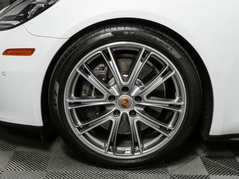 Used 2021 Porsche Panamera 4 AWD/4WD image 39