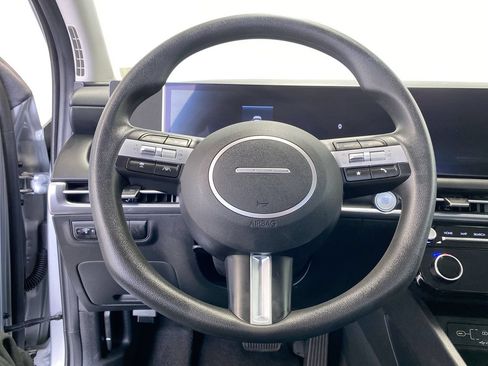 Used 2025 Hyundai Tucson SEL AWD/4WD image 21