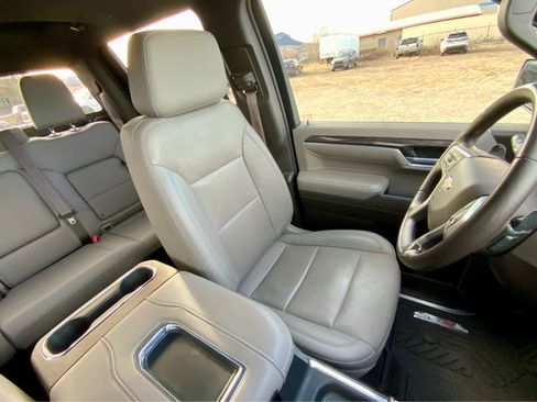 Used 2022 Chevrolet Silverado 1500 LTZ w/ LTZ Convenience Package II image 31