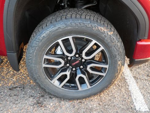 New 2026 GMC Sierra 1500 AT4 w/ AT4 Premium Package image 3