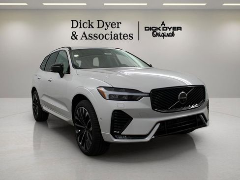 New 2026 Volvo XC60 B5 Ultra w/ Protection Package Premier image 9