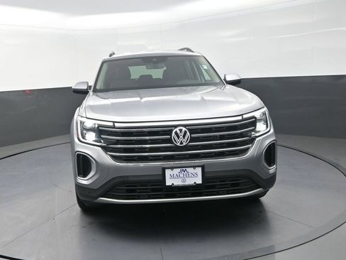 New 2026 Volkswagen Atlas SE AWD/4WD image 2