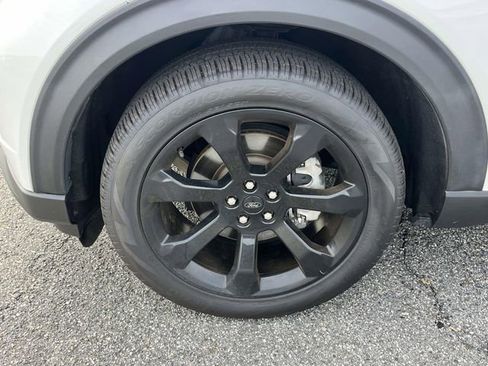 Used 2023 Ford Explorer ST-Line w/ Class IV Trailer Tow Package image 11