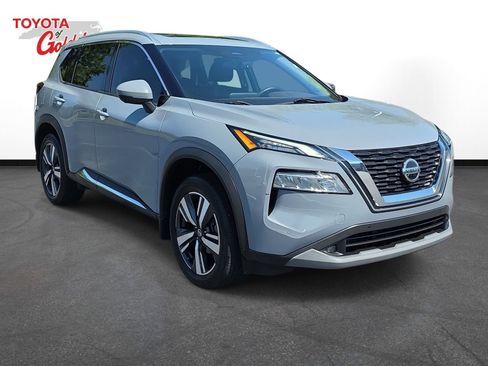 Used 2021 Nissan Rogue SL w/ Premium Package FWD image 3