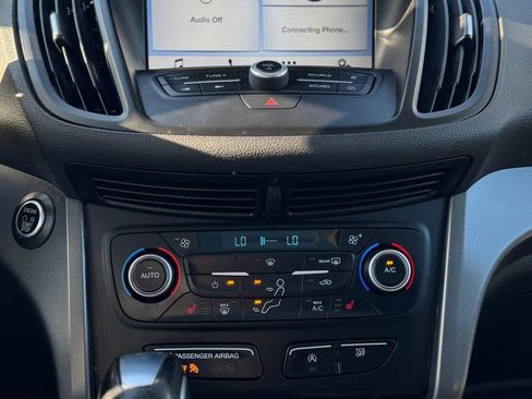Used 2019 Ford Escape SEL AWD/4WD image 19