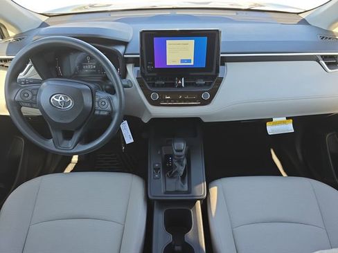 New 2026 Toyota Corolla Cross L image 9