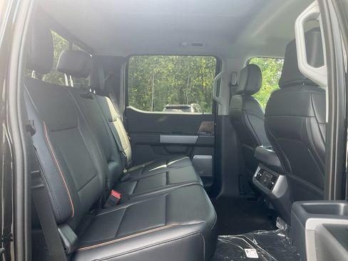 New 2026 Ford F250 Lariat w/ Chrome Package AWD/4WD image 13