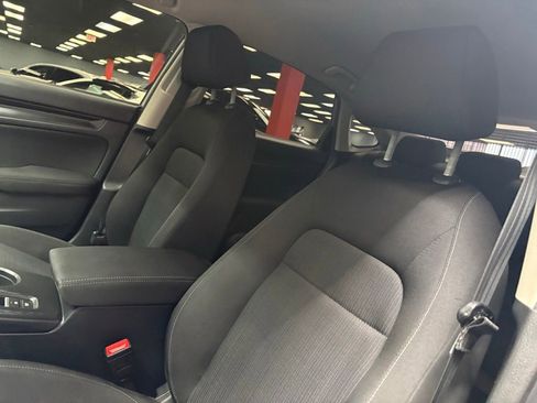 Used 2025 Honda Civic LX image 18