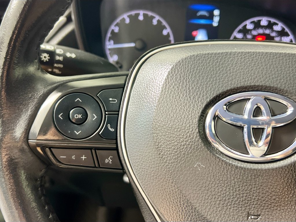 Used 2024 Toyota Corolla Cross LE FWD image 16