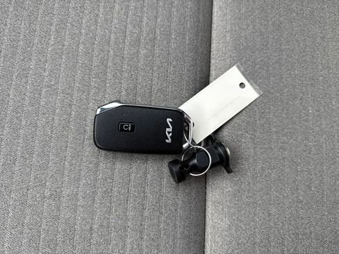Certified 2023 Kia Soul EX image 32