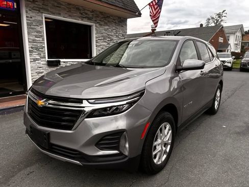 Used 2023 Chevrolet Equinox LT w/ LPO, Floor Liner Package AWD/4WD image 1