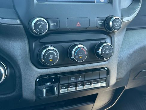 Used 2022 RAM 2500 Tradesman image 32