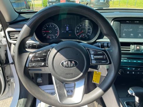 Used 2019 Kia Optima LX FWD image 11