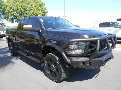 Used 2018 RAM 2500 Laramie w/ Sport Appearance Group AWD/4WD image 2