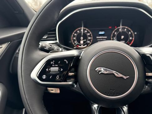 New 2026 Jaguar F-PACE R-Dynamic S image 20