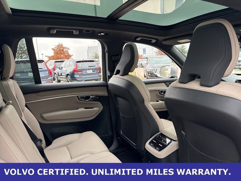 Certified 2025 Volvo XC90 B6 Plus image 12