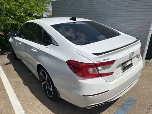 Used 2022 Honda Accord Sport image 4