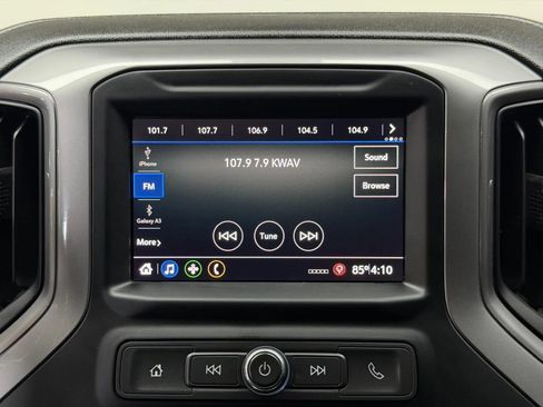 Used 2022 Chevrolet Silverado 1500 Custom AWD/4WD image 33