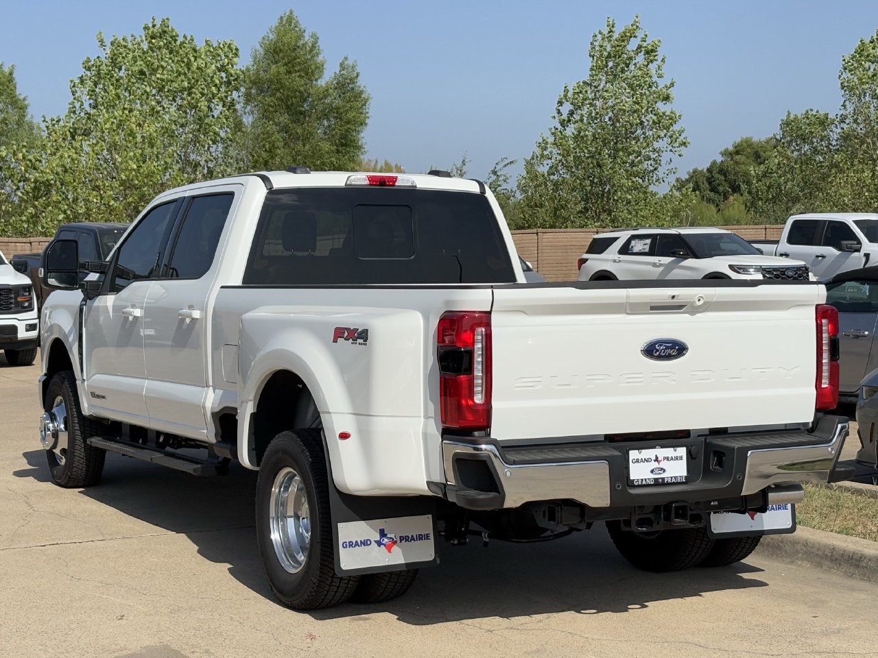 New 2026 Ford F350 Lariat w/ Lariat Premium Package AWD/4WD image 5
