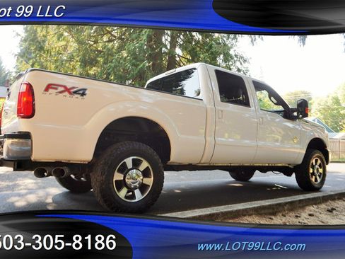 Used 2016 Ford F350 Lariat w/ Lariat Interior Package image 9