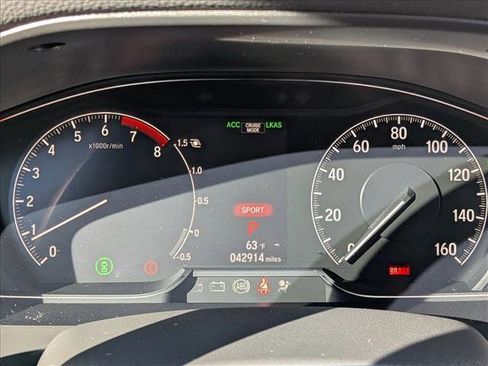 Used 2018 Honda Accord Touring image 11