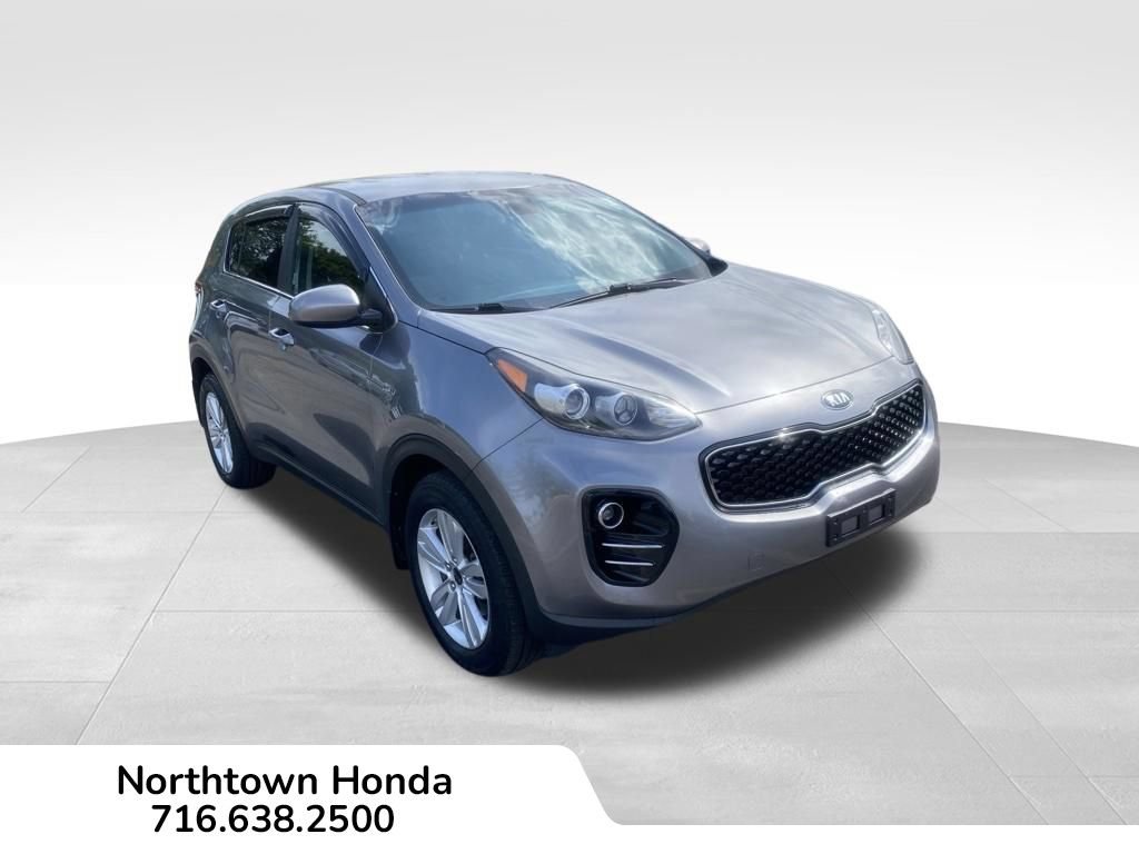 Used 2017 Kia Sportage LX AWD/4WD image 1