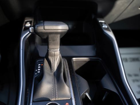 Used 2024 Kia Sorento S image 19