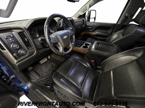 Used 2017 Chevrolet Silverado 2500 High Country w/ Duramax Plus Package AWD/4WD image 3