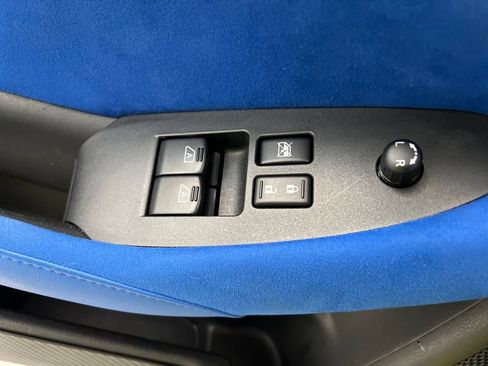 Used 2024 Nissan Z Performance w/ Floor Mat Package RWD image 15