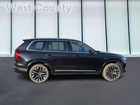 New 2026 Volvo XC90 T8 Ultra image 2