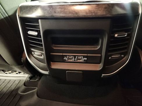 Used 2019 RAM 1500 Big Horn AWD/4WD image 19