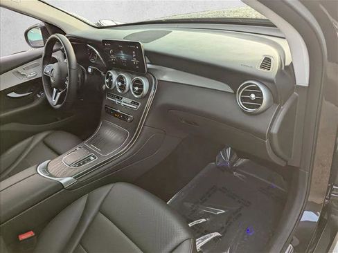 Used 2022 Mercedes-Benz GLC 300 GLC 300 image 21