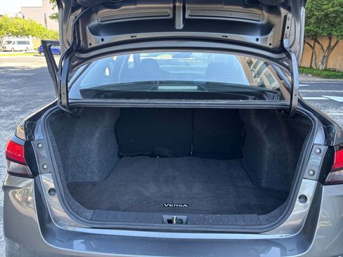 Used 2025 Nissan Versa SV FWD image 26