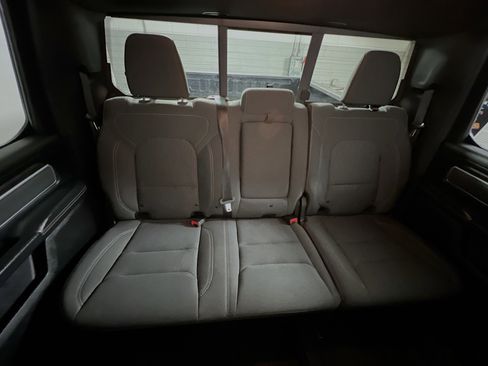 Used 2019 RAM 1500 Big Horn image 33