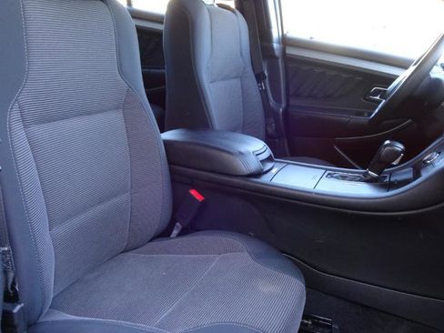 Used 2016 Ford Taurus SEL w/ Equipment Group 201A image 12