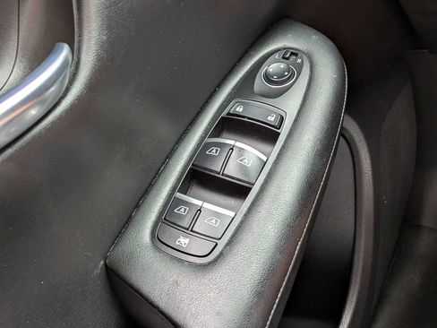 Used 2019 INFINITI QX50 Essential w/ Proactive Package FWD image 26