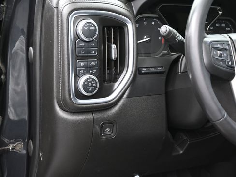 Used 2020 GMC Sierra 2500 Denali w/ Denali Ultimate Package image 23