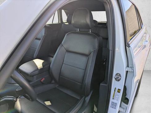 Used 2021 Volkswagen Atlas Cross Sport SEL w/ Luggage Net & Mats Package FWD image 15
