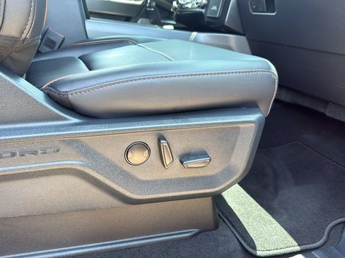Used 2026 Ford F350 Lariat AWD/4WD image 24