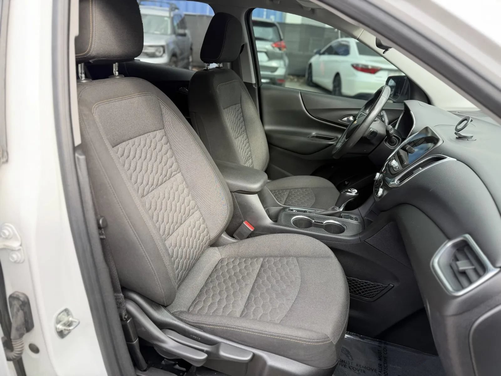 Used 2018 Chevrolet Equinox LT w/ Redline Edition AWD/4WD image 18