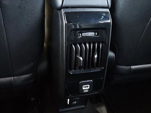 Used 2024 Jeep Compass Limited AWD/4WD image 22