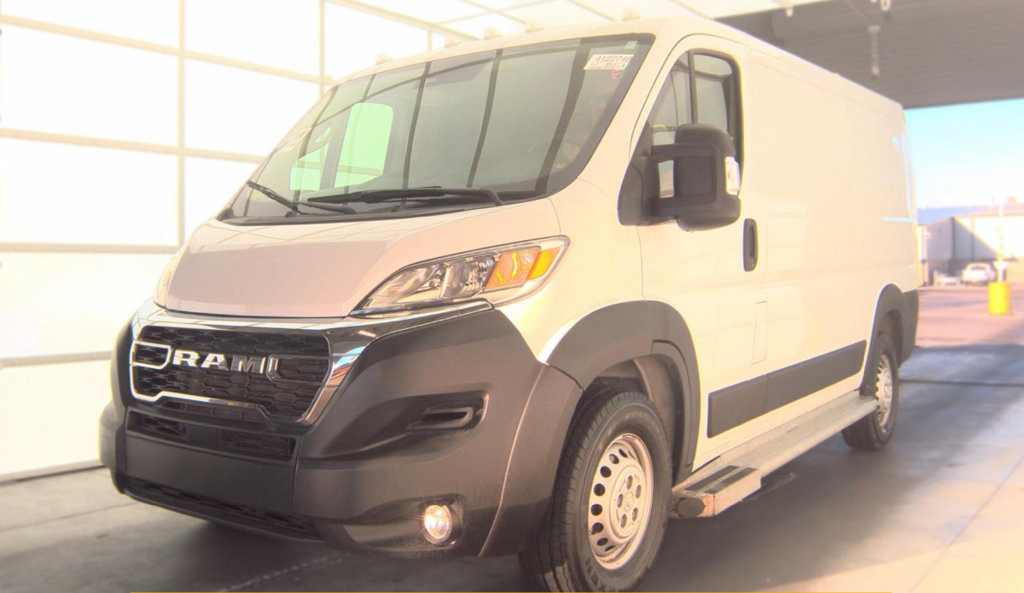Used 2025 RAM ProMaster 2500 w/ U-Haul Equipment Group FWD image 1